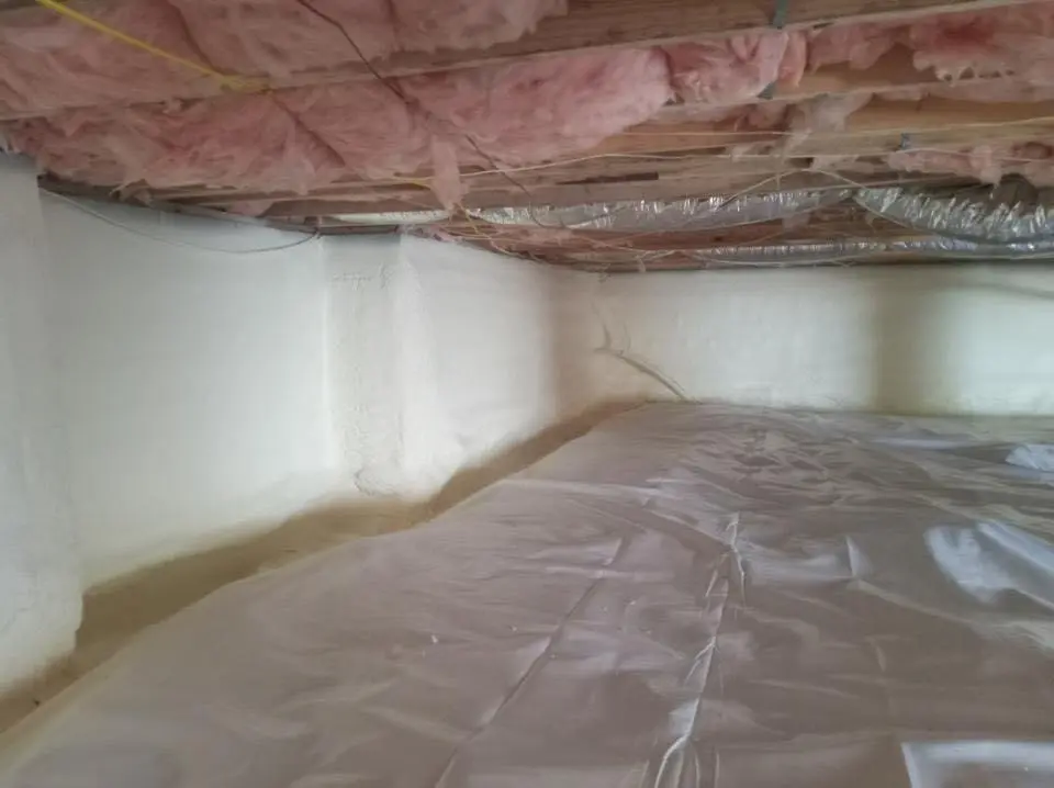 Crawl space encapsulation with closed-cell spray foam for Roof Waterproofing in Texarkana